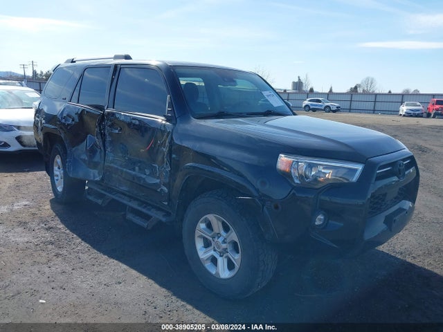Toyota 4RUNNER SR5 2021 JTEMU5JR9M5916843 Image 1