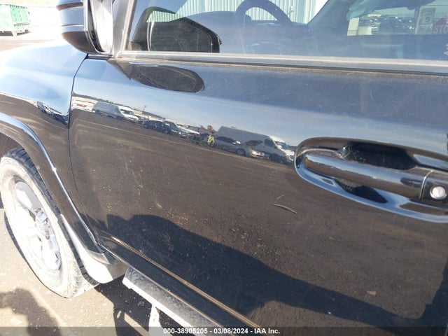 Toyota 4RUNNER SR5 2021 JTEMU5JR9M5916843 Image 22