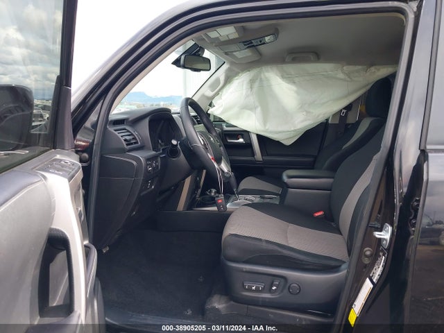 Toyota 4RUNNER SR5 2021 JTEMU5JR9M5916843 Image 5