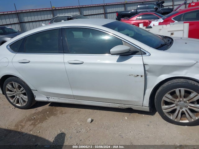 Chrysler 200 Limited 2015 1C3CCCAB2FN609905 Image 13