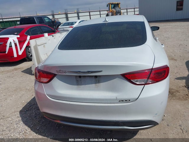 Chrysler 200 Limited 2015 1C3CCCAB2FN609905 Image 16