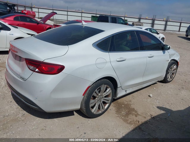 Chrysler 200 Limited 2015 1C3CCCAB2FN609905 Image 4