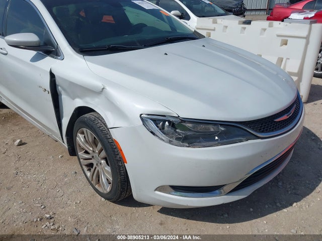 Chrysler 200 Limited 2015 1C3CCCAB2FN609905 Image 6