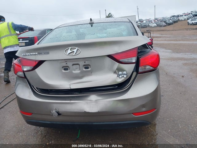 Hyundai ELANTRA SE 2014 5NPDH4AE2EH458936 Image 16