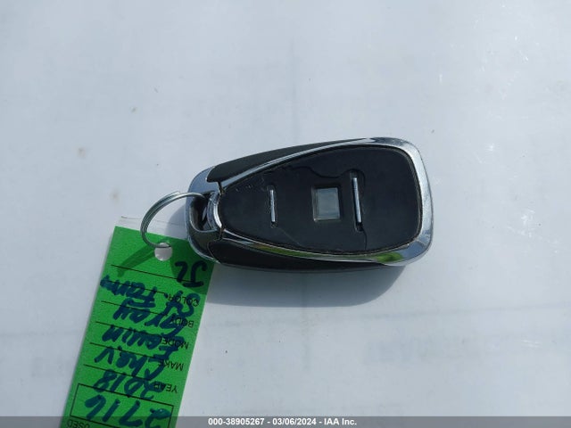 Chevrolet EQUINOX LS 2018 2GNAXHEV2J6156981 Image 11
