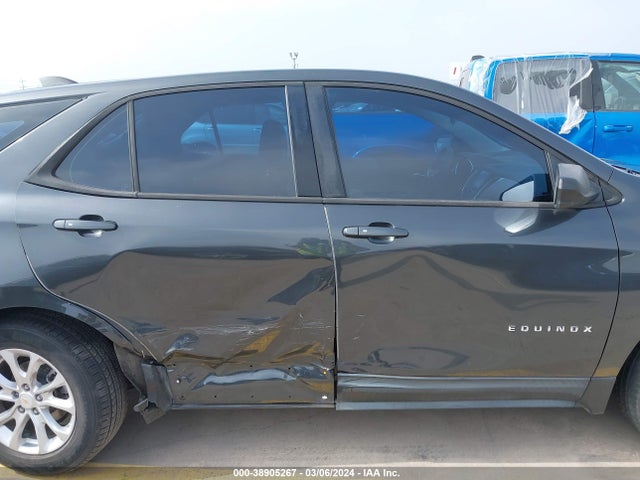 Chevrolet EQUINOX LS 2018 2GNAXHEV2J6156981 Image 13