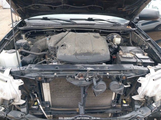 Toyota Tacoma Base V6 2015 3TMLU4EN5FM203209 Image 10