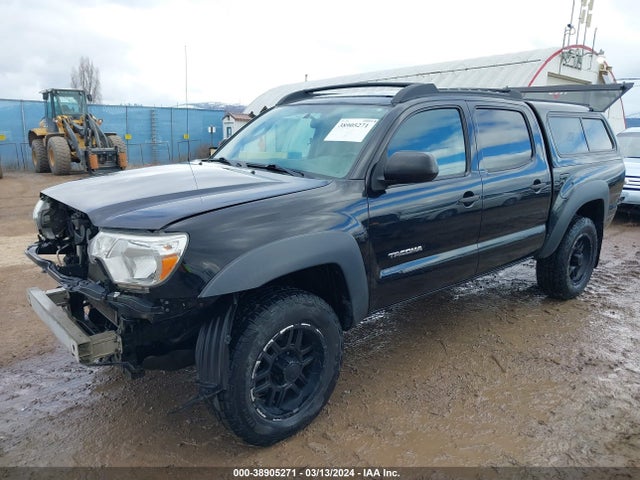 Toyota Tacoma Base V6 2015 3TMLU4EN5FM203209 Image 2