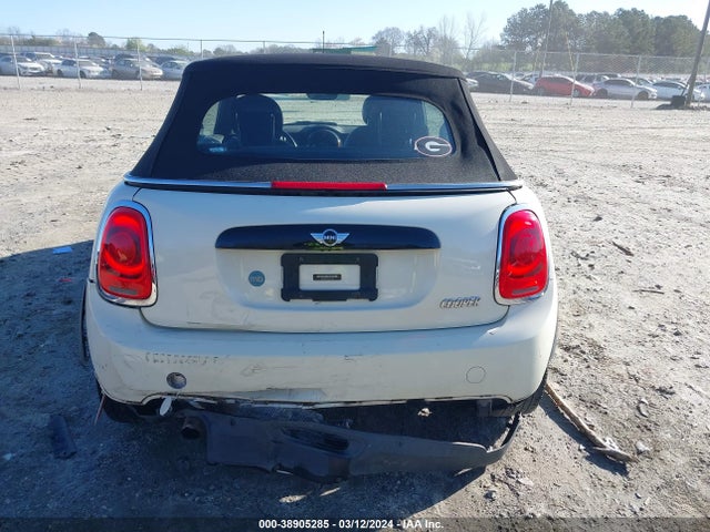 Mini Convertible Cooper 2016 WMWWG5C52G3C18881 Image 17