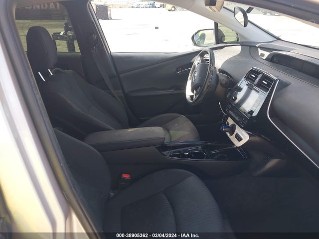 Toyota Prius Prime Plus 2018 JTDKARFP5J3079857 Image 5