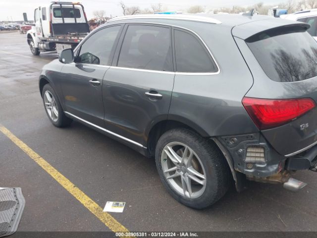 WA1LFAFP0FA094237 Audi Q5 2.0t Premium