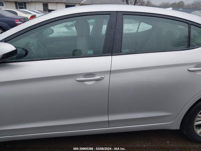 Hyundai ELANTRA SEL 2019 5NPD84LF7KH492260 Image 13