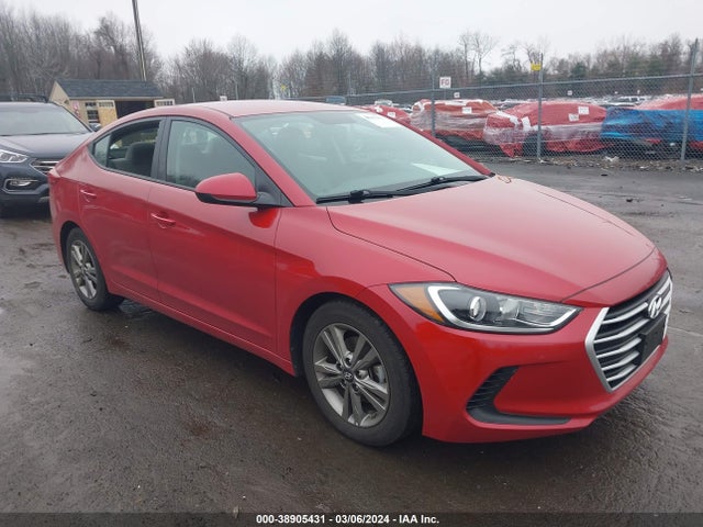 2018 5NPD84LF1JH385056 main image