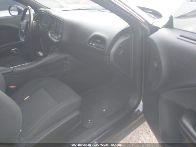 Dodge Challenger Sxt 2018 2C3CDZAG8JH121863 Image 5