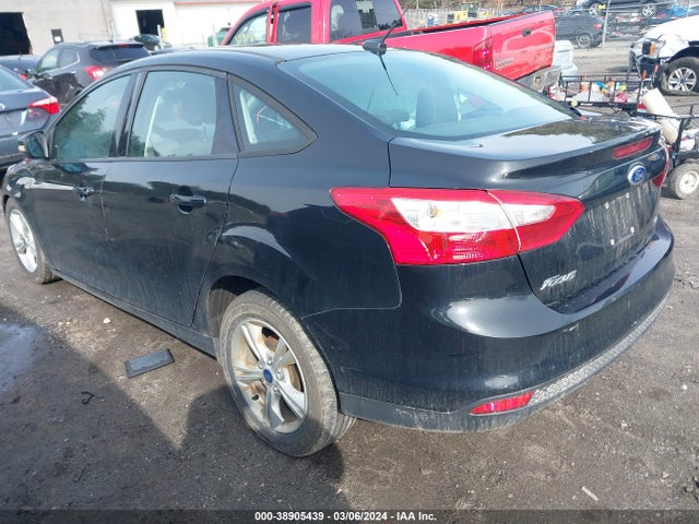 Ford FOCUS SE 2014 1FADP3F28EL386363 Image 3