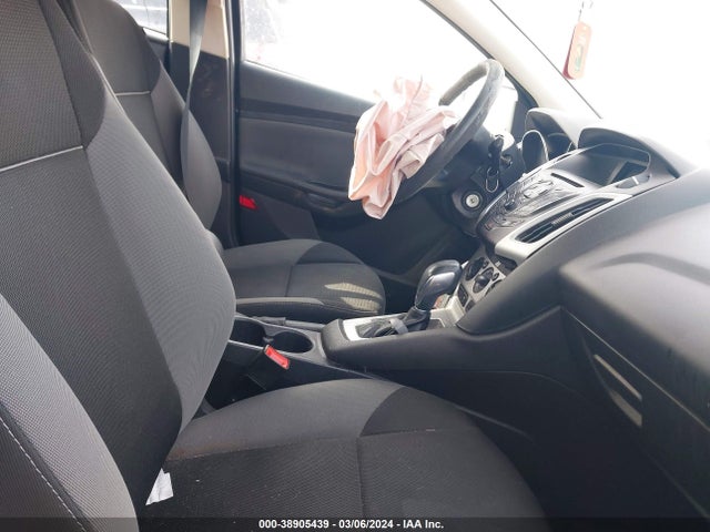 Ford FOCUS SE 2014 1FADP3F28EL386363 Image 5