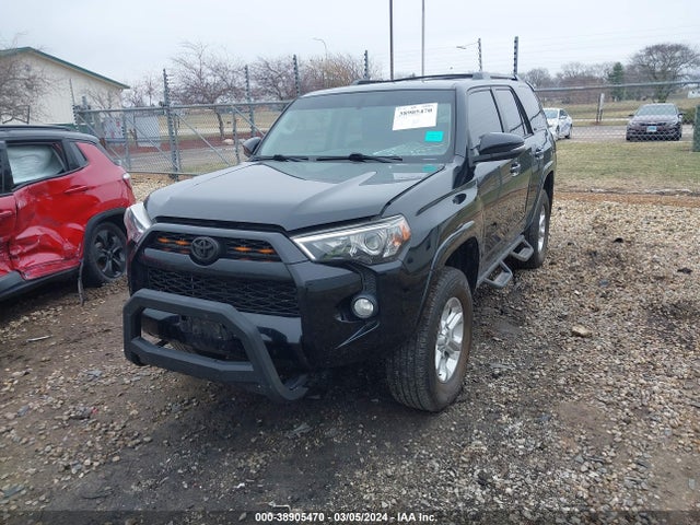 Toyota 4runner Sr5 Premium 2014 JTEBU5JR5E5151445 Image 2