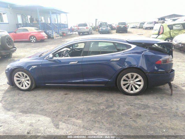 Tesla Model S 60/70/75/85 2016 5YJSA1E1XGF151386 Image 14