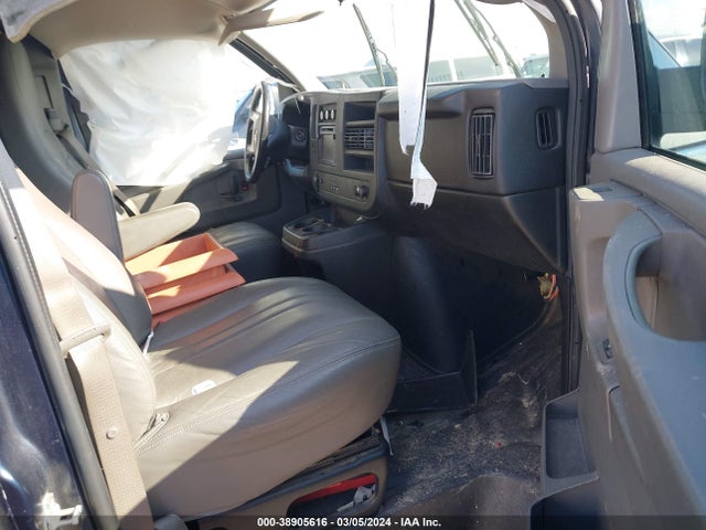 Chevrolet Express 1500 Work Van 2014 1GCSGAFX4E1171494 Image 5