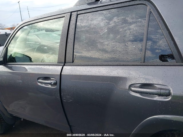 Toyota 4runner Sr5 Premium 2023 JTENU5JR7P6145138 Image 14