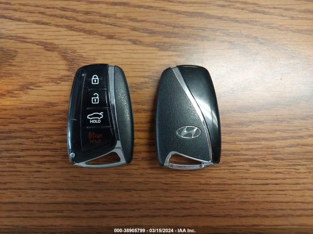 Hyundai AZERA 2016 KMHFG4JG5GA505735 Image 11