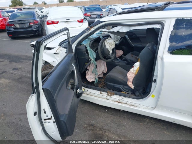 JTKJF5C73F3090530 Scion TC