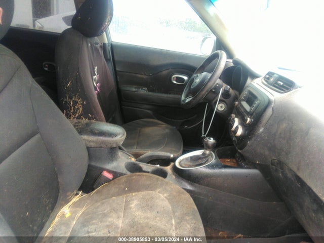 KIA Soul 2014 KNDJN2A26E7064902 Image 5