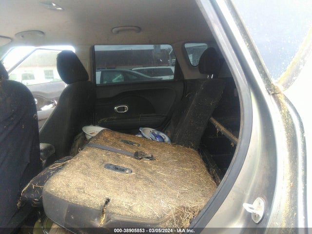 KIA Soul 2014 KNDJN2A26E7064902 Image 8