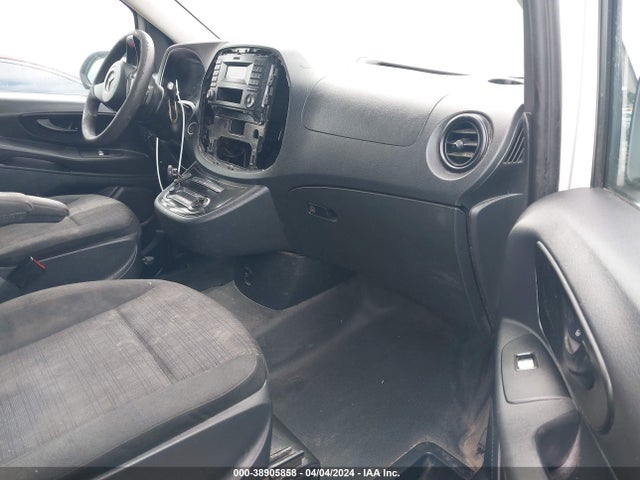 Mercedes-Benz Metris 2017 WD3PG2EA8H3222930 Image 5