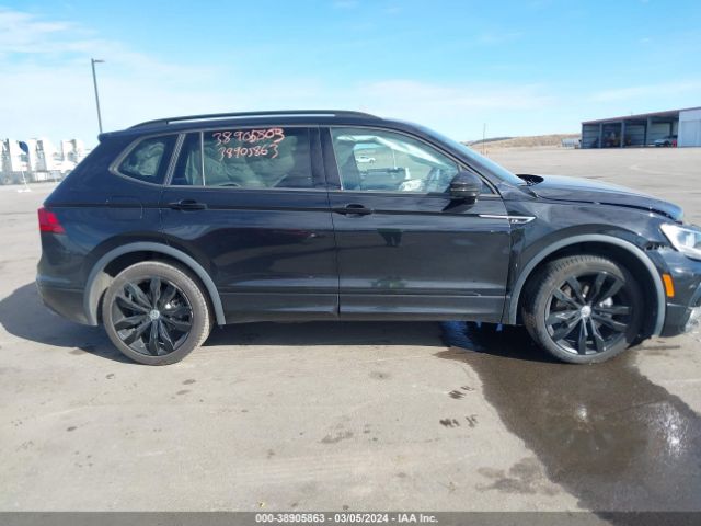 3VV2B7AX6MM027070 Volkswagen Tiguan 2.0t Se/2.0t Se R-line Black/2.0t Sel