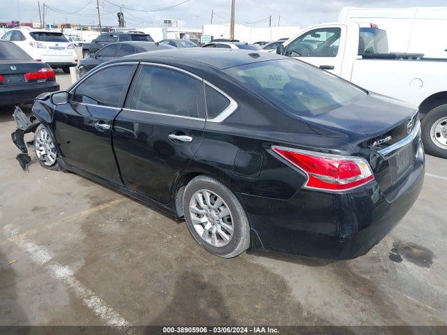 Nissan Altima 2.5 S 2015 1N4AL3AP5FN393293 Image 3