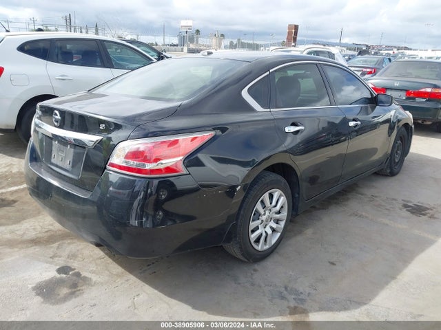 Nissan Altima 2.5 S 2015 1N4AL3AP5FN393293 Image 4