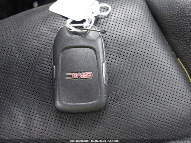 3GKALVEXXKL378142 GMC Terrain Slt