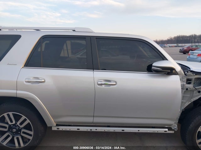 Toyota 4runner Limited 2019 JTEBU5JR4K5725335 Image 13