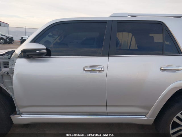 Toyota 4runner Limited 2019 JTEBU5JR4K5725335 Image 14