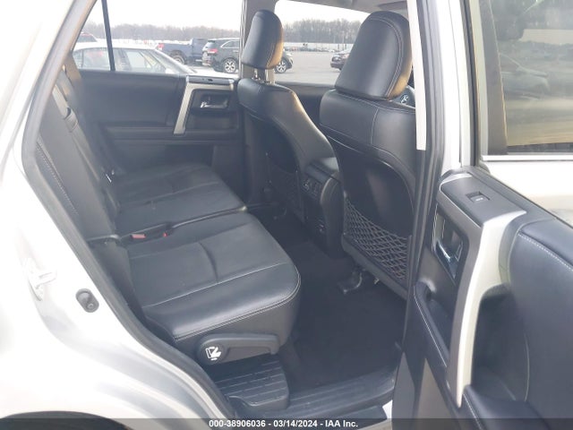 Toyota 4runner Limited 2019 JTEBU5JR4K5725335 Image 8