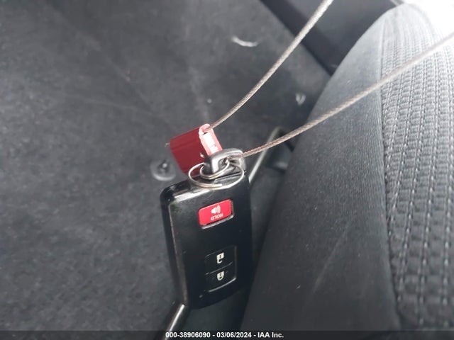 Toyota Rav4 Xle 2018 2T3WFREV1JW453669 Image 11