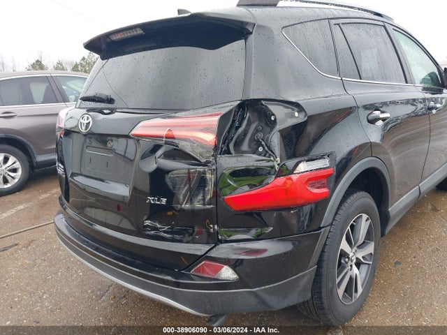 Toyota Rav4 Xle 2018 2T3WFREV1JW453669 Image 12