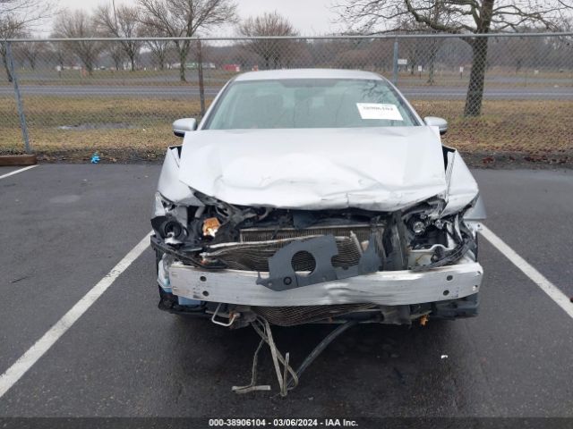 19XFB2F50FE294325 Honda Civic Lx