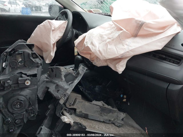 Honda HR-V LX 2018 3CZRU6H37JG700411 Image 5