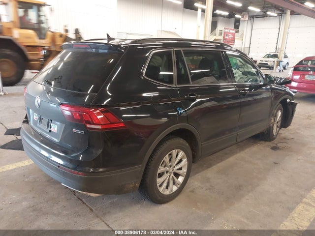3VV2B7AX9KM040117 Volkswagen Tiguan 2.0t Se/2.0t Sel/2.0t Sel R-line/2.0t Sel R-line Black