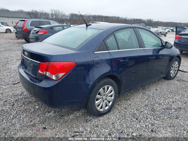 2011 CHEVROLET CRUZE LS VIN: 1G1PC5SH5B7218525