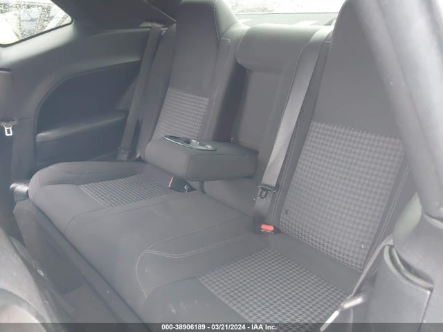 Dodge Challenger Sxt 2019 2C3CDZAG0KH672015 Image 8