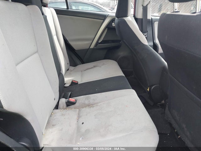 Toyota Rav4 Xle 2016 2T3WFREV4GW304018 Image 8