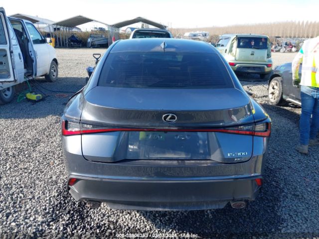 JTHC81F23M5046515 Lexus IS 300