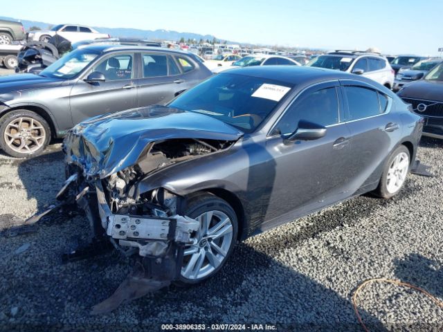 JTHC81F23M5046515 Lexus IS 300