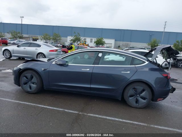 5YJ3E1EA3JF028125 Tesla Model 3 Long Range/mid Range