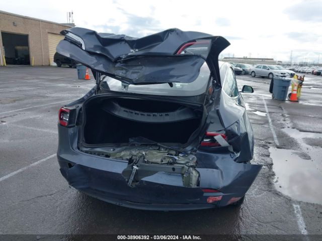 5YJ3E1EA3JF028125 Tesla Model 3 Long Range/mid Range
