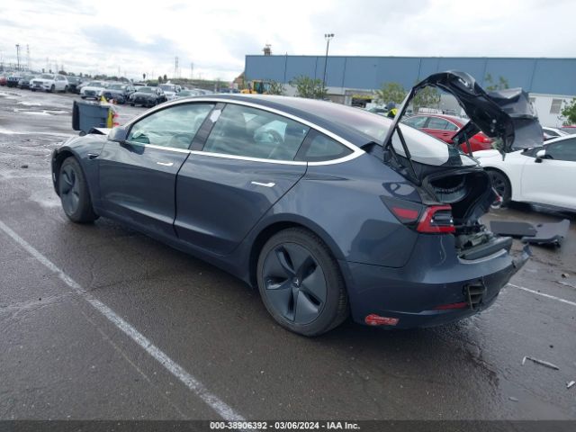 5YJ3E1EA3JF028125 Tesla Model 3 Long Range/mid Range