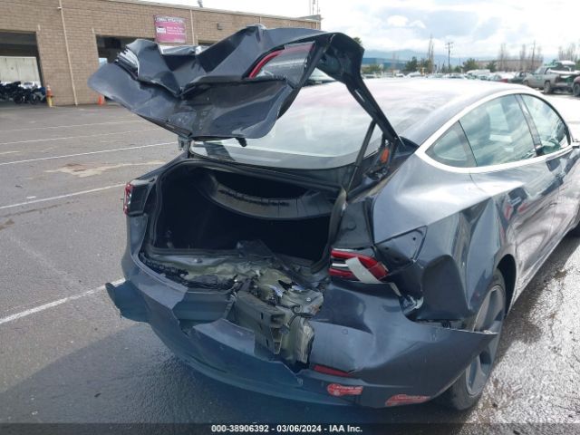 5YJ3E1EA3JF028125 Tesla Model 3 Long Range/mid Range
